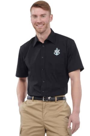 Edwards Men's Short Sleeve Essential Broadcloth Shirt